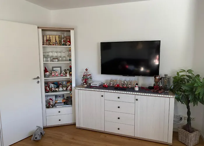 Luxuriöses Ferienhaus Anita mit Pool und Sauna nahe Timmendorfer Strand, Travemünde und Lübeck
